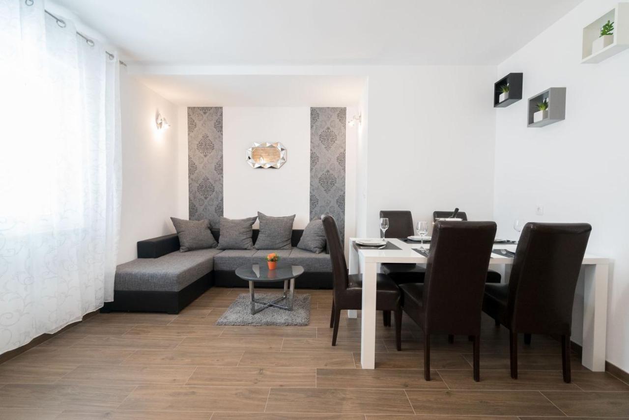 Apartment Anteo Free Parking Split Eksteriør billede