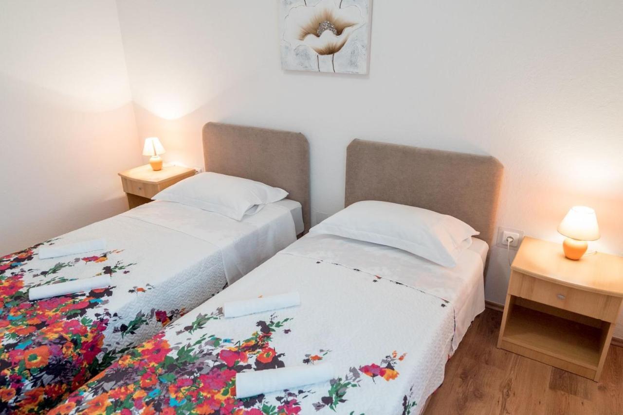 Apartment Anteo Free Parking Split Eksteriør billede
