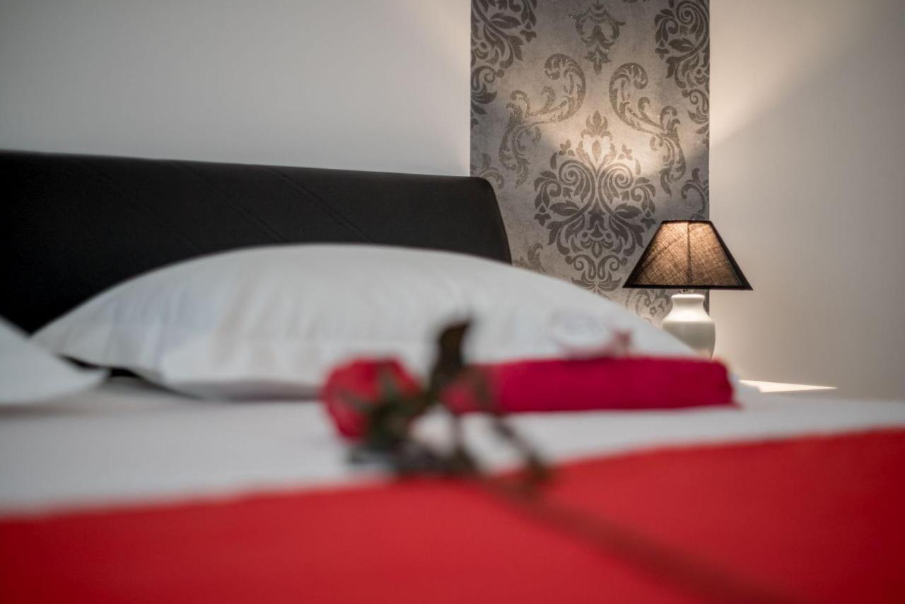 Apartment Anteo Free Parking Split Eksteriør billede