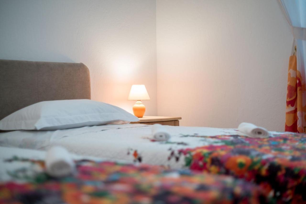 Apartment Anteo Free Parking Split Eksteriør billede