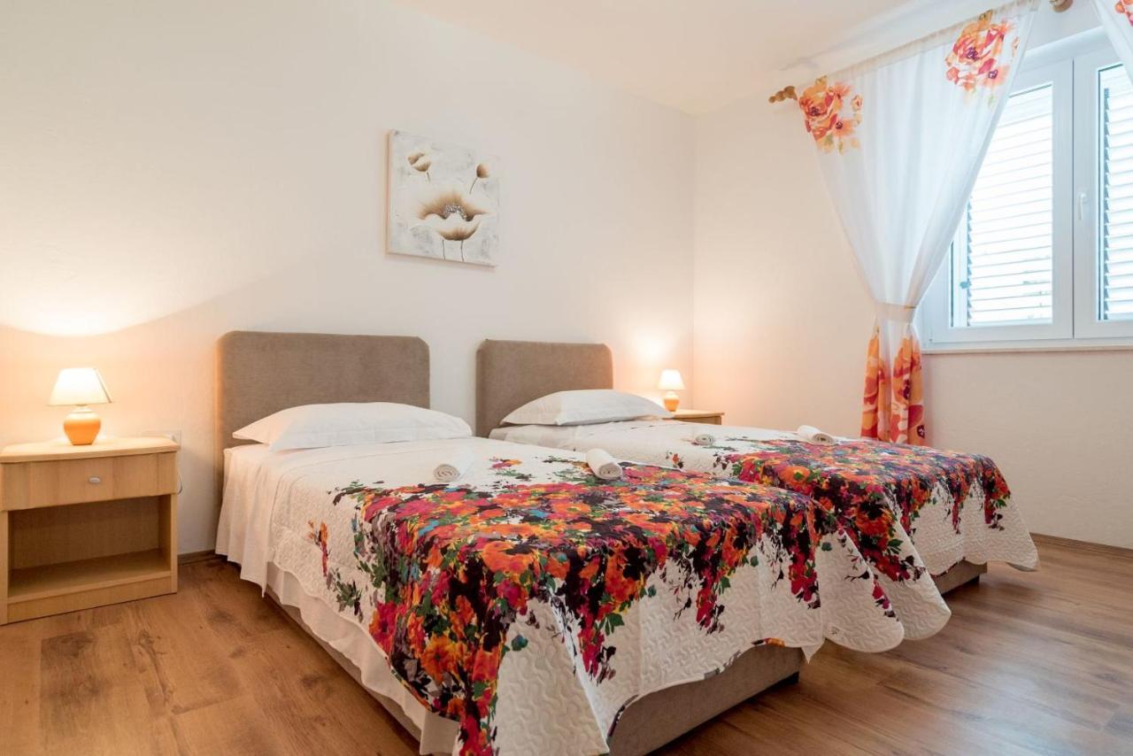 Apartment Anteo Free Parking Split Eksteriør billede